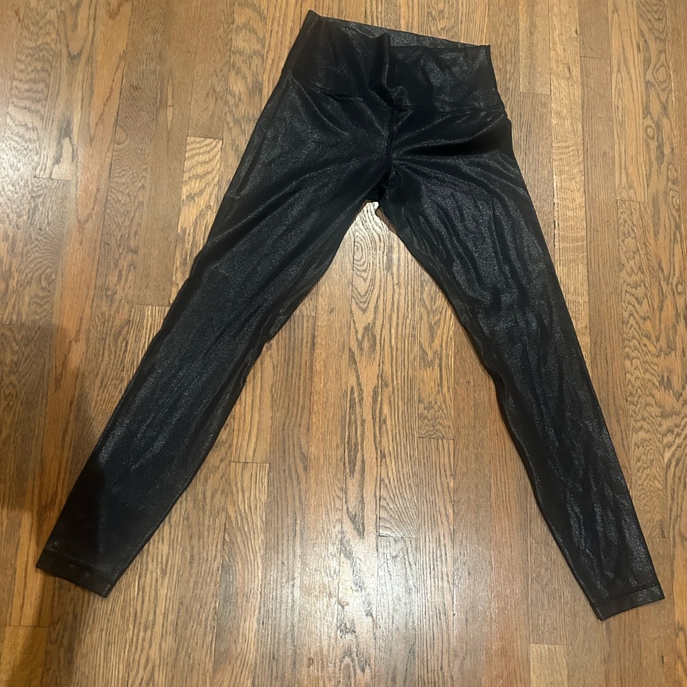 Lulu Lemon shiny black athletic pants size 8